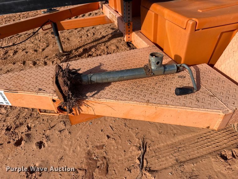 image for item DW5197 2008 Ver-Mac message board trailer