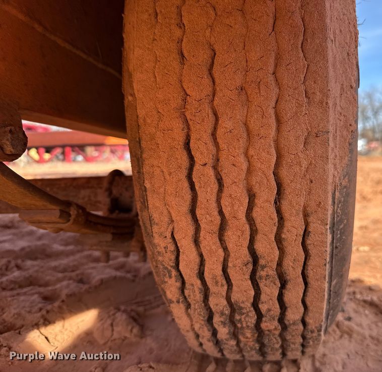 image for item DW5197 2008 Ver-Mac message board trailer