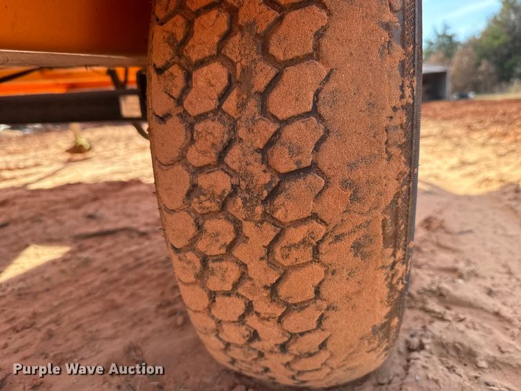 image for item DW5198 2012 SolarTech Silent Messenger message board trailer