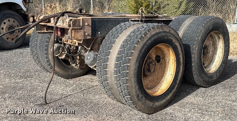 image for item DW5201 Rear axle assembly