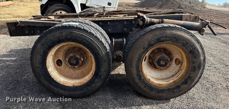 image for item DW5201 Rear axle assembly