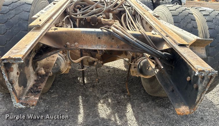 image for item DW5201 Rear axle assembly