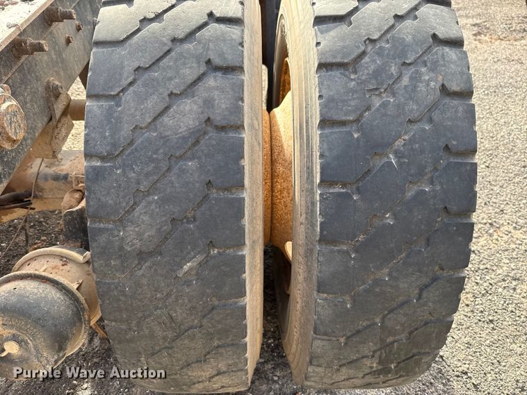 image for item DW5201 Rear axle assembly