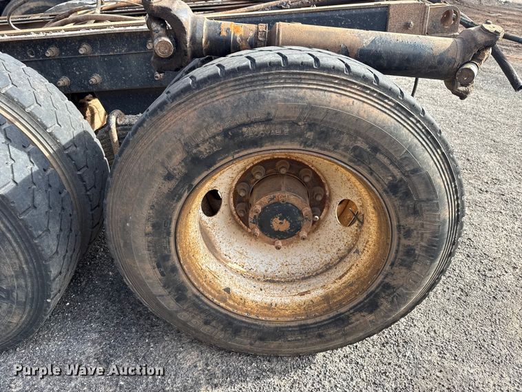 image for item DW5201 Rear axle assembly