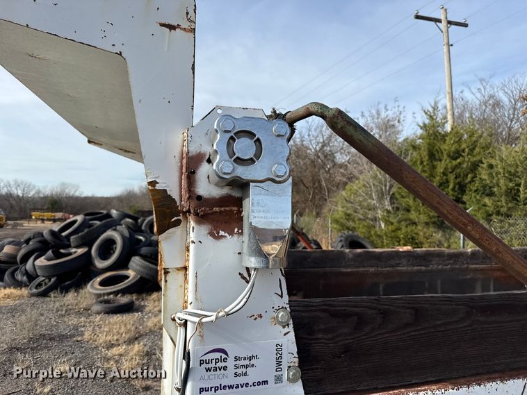 image for item DW5202 McClain Galion 502F dump bed