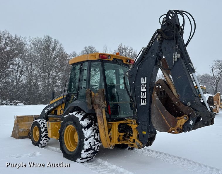image for item DW6684 2019 John Deere 310SL HL backhoe