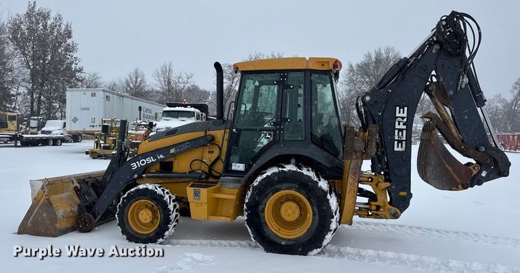 image for item DW6684 2019 John Deere 310SL HL backhoe