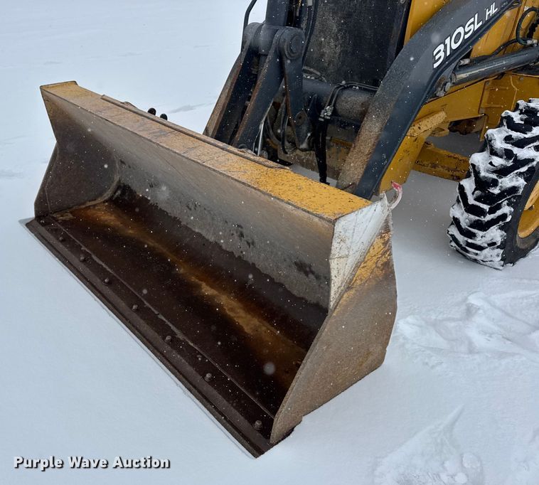image for item DW6684 2019 John Deere 310SL HL backhoe