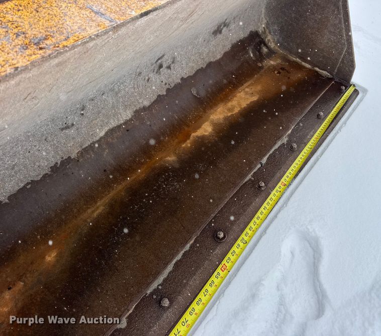 image for item DW6684 2019 John Deere 310SL HL backhoe