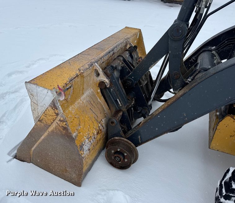 image for item DW6684 2019 John Deere 310SL HL backhoe
