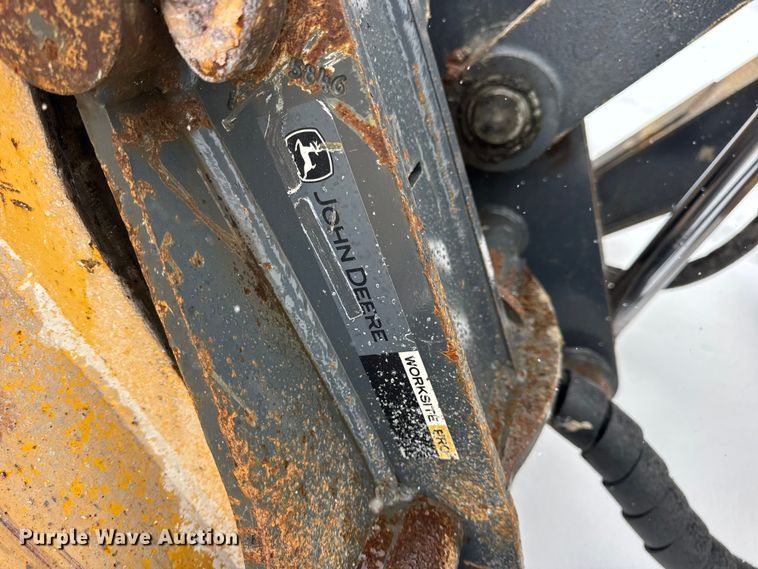 image for item DW6684 2019 John Deere 310SL HL backhoe