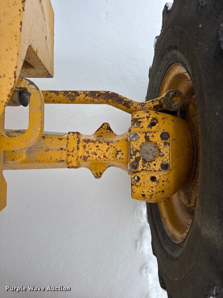 image for item DW6684 2019 John Deere 310SL HL backhoe