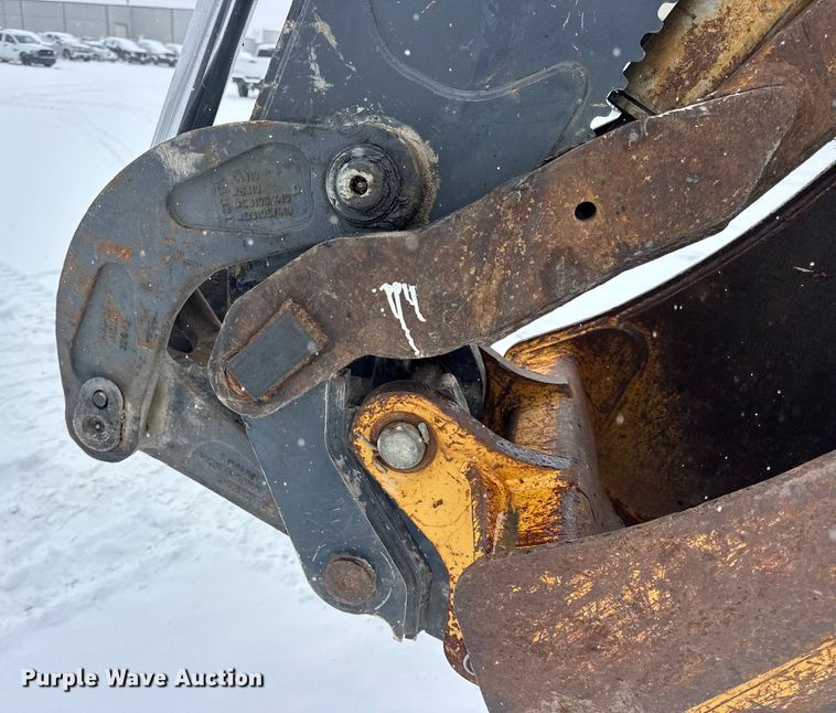 image for item DW6684 2019 John Deere 310SL HL backhoe