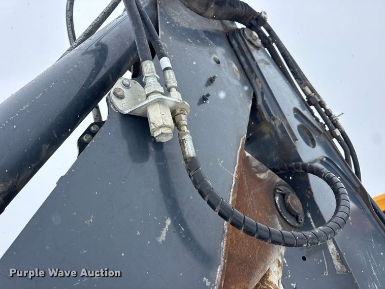 image for item DW6684 2019 John Deere 310SL HL backhoe