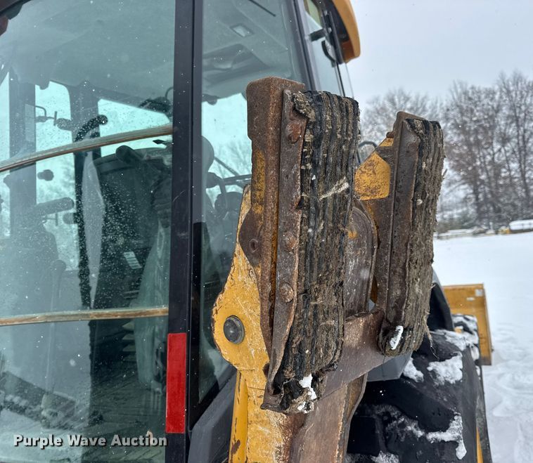 image for item DW6684 2019 John Deere 310SL HL backhoe