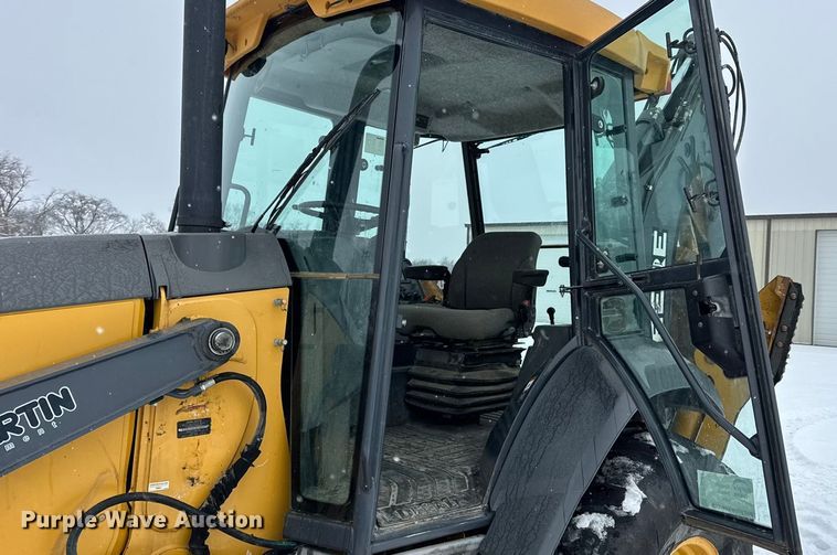 image for item DW6684 2019 John Deere 310SL HL backhoe