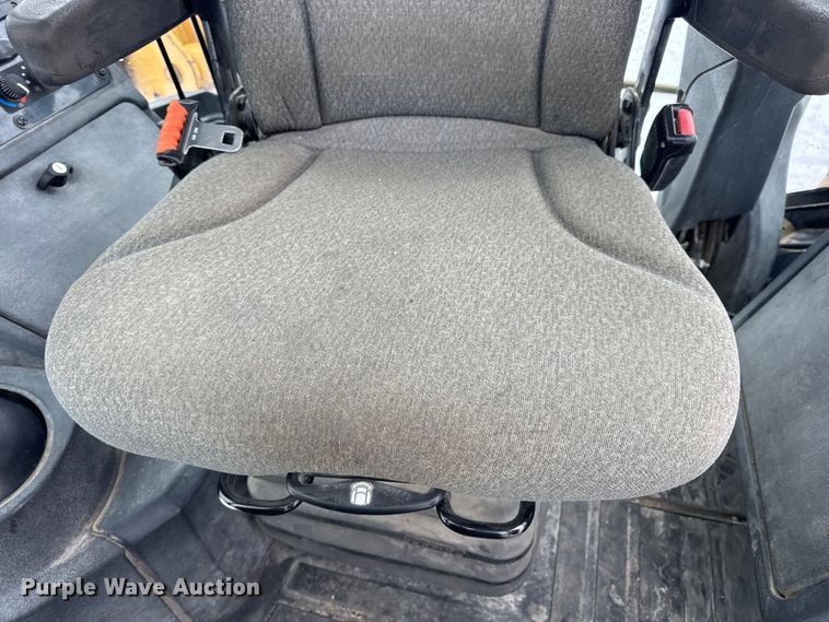 image for item DW6684 2019 John Deere 310SL HL backhoe