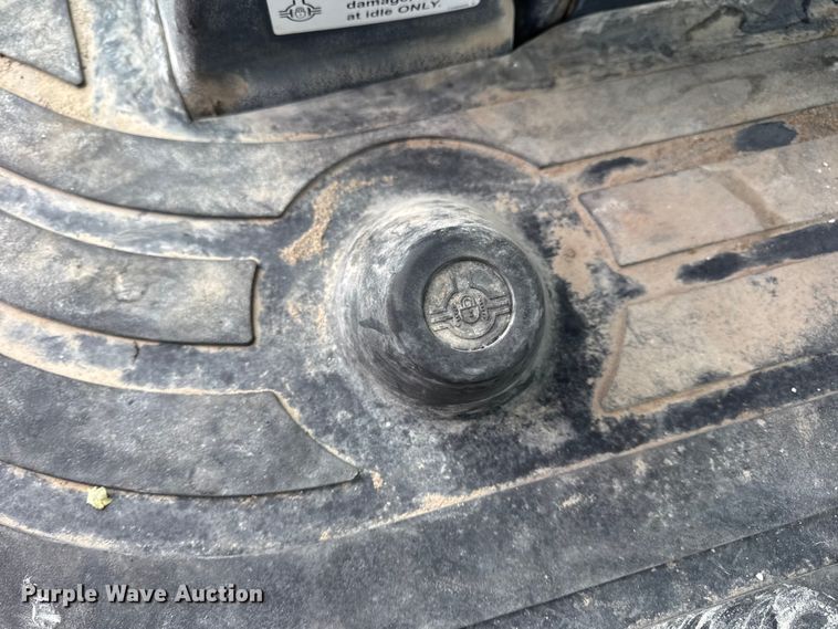 image for item DW6684 2019 John Deere 310SL HL backhoe