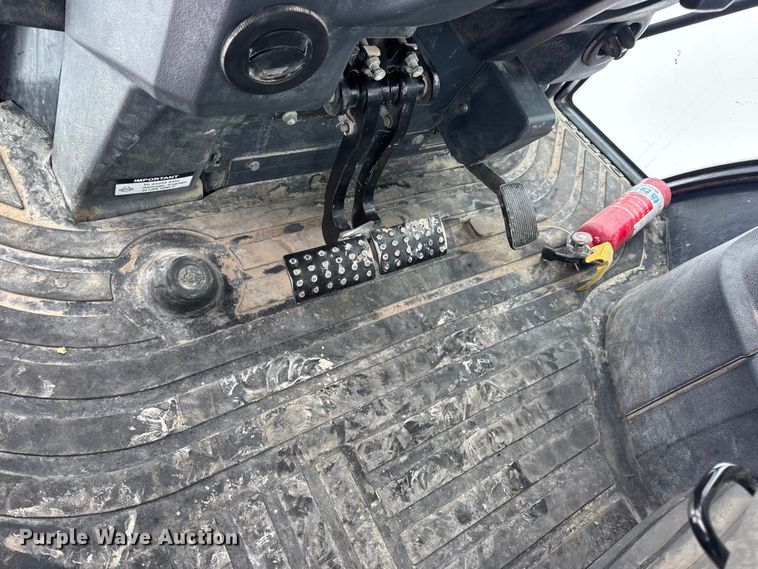 image for item DW6684 2019 John Deere 310SL HL backhoe