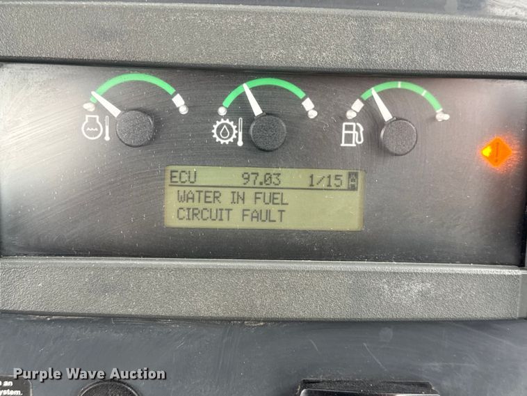 image for item DW6684 2019 John Deere 310SL HL backhoe