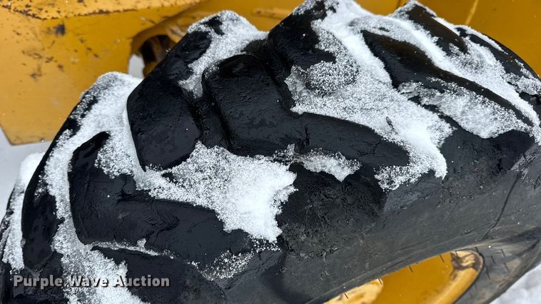 image for item DW6684 2019 John Deere 310SL HL backhoe