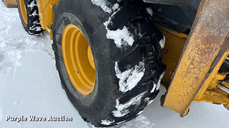 image for item DW6684 2019 John Deere 310SL HL backhoe