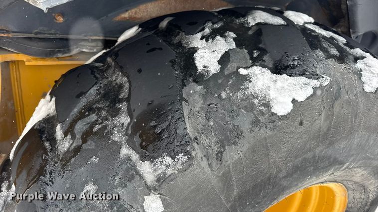 image for item DW6684 2019 John Deere 310SL HL backhoe