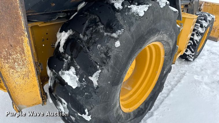 image for item DW6684 2019 John Deere 310SL HL backhoe