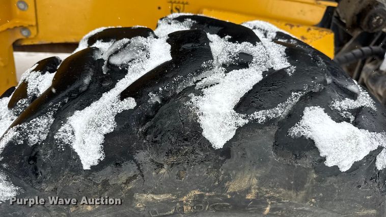 image for item DW6684 2019 John Deere 310SL HL backhoe