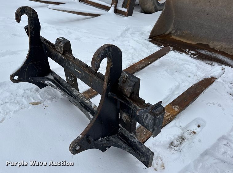 image for item DW6684 2019 John Deere 310SL HL backhoe