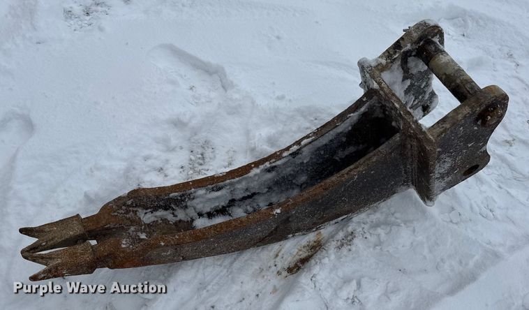 image for item DW6684 2019 John Deere 310SL HL backhoe