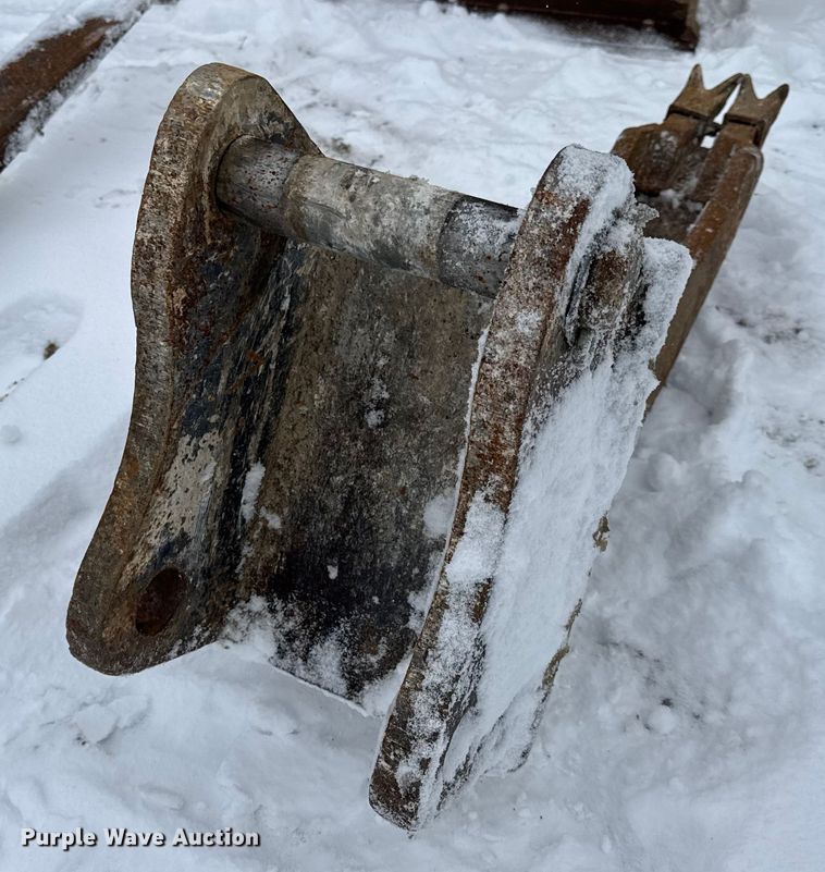 image for item DW6684 2019 John Deere 310SL HL backhoe