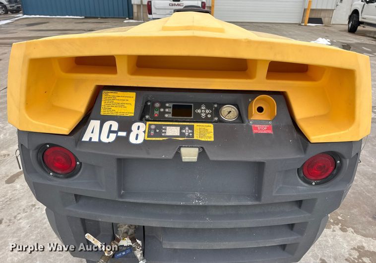 image for item DW6689 2018 Atlas Copco XAS 185 KD7 PE T4F air compressor