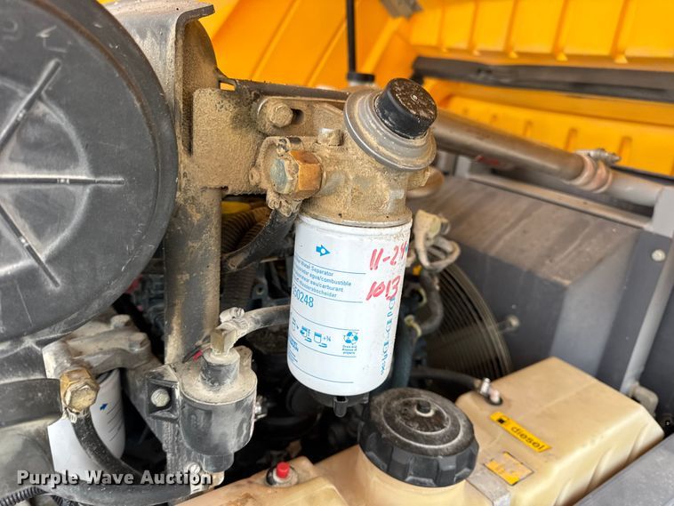 image for item DW6689 2018 Atlas Copco XAS 185 KD7 PE T4F air compressor