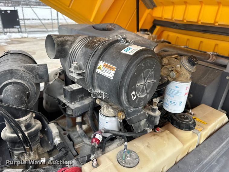 image for item DW6689 2018 Atlas Copco XAS 185 KD7 PE T4F air compressor