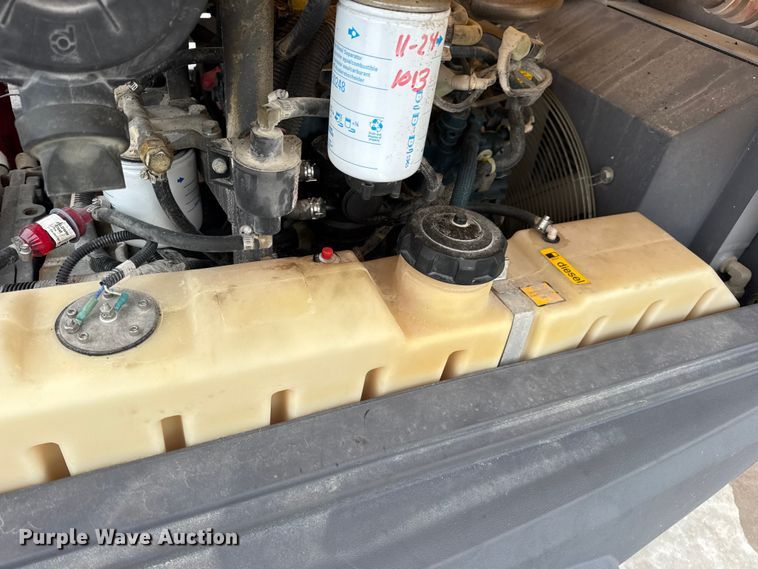 image for item DW6689 2018 Atlas Copco XAS 185 KD7 PE T4F air compressor