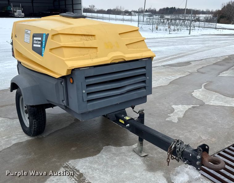 image for item DW6690 2018 Atlas Copco XAS 185 KD7 PE T4F air compressor