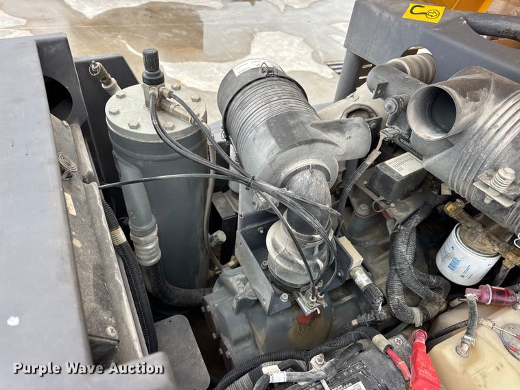 image for item DW6690 2018 Atlas Copco XAS 185 KD7 PE T4F air compressor