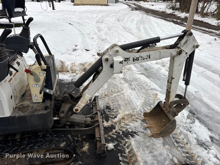 image for item DW6691 2015 Bobcat 418 mini excavator