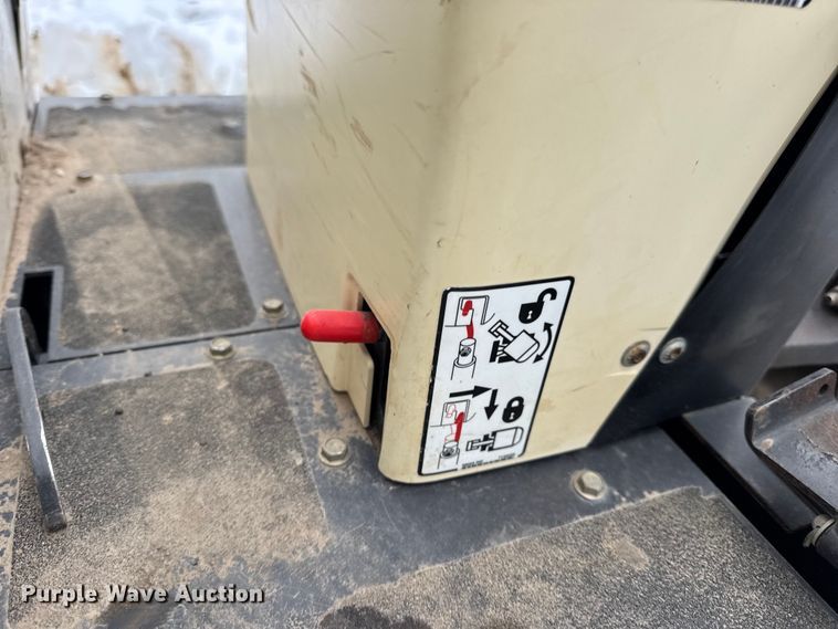 image for item DW6691 2015 Bobcat 418 mini excavator