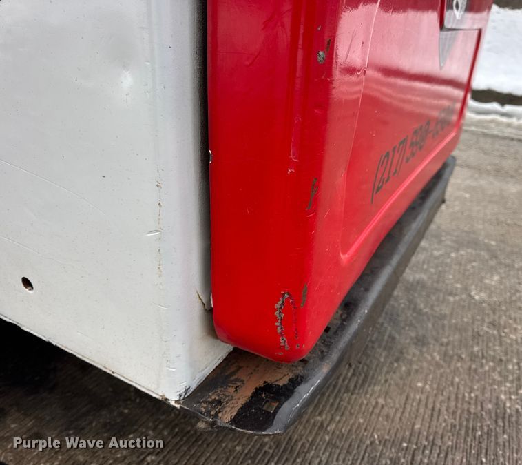 image for item DW6692 2015 Bobcat S450 Skid Steer