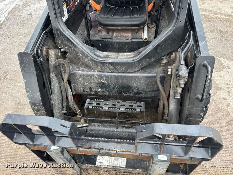image for item DW6692 2015 Bobcat S450 Skid Steer