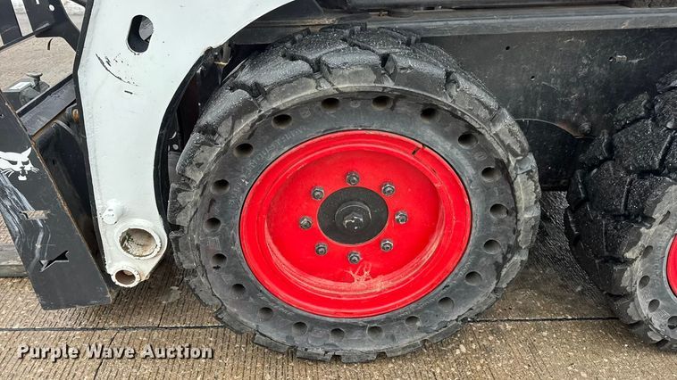 image for item DW6692 2015 Bobcat S450 Skid Steer