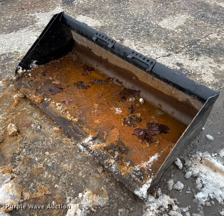 image for item DW6692 2015 Bobcat S450 Skid Steer