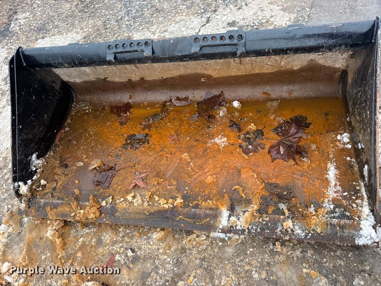 image for item DW6692 2015 Bobcat S450 Skid Steer