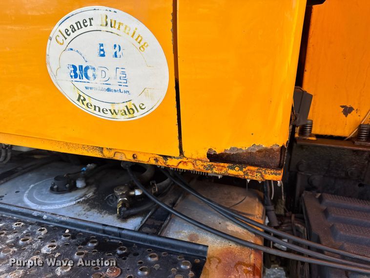 image for item DW6703 2006 International 7400 dump truck