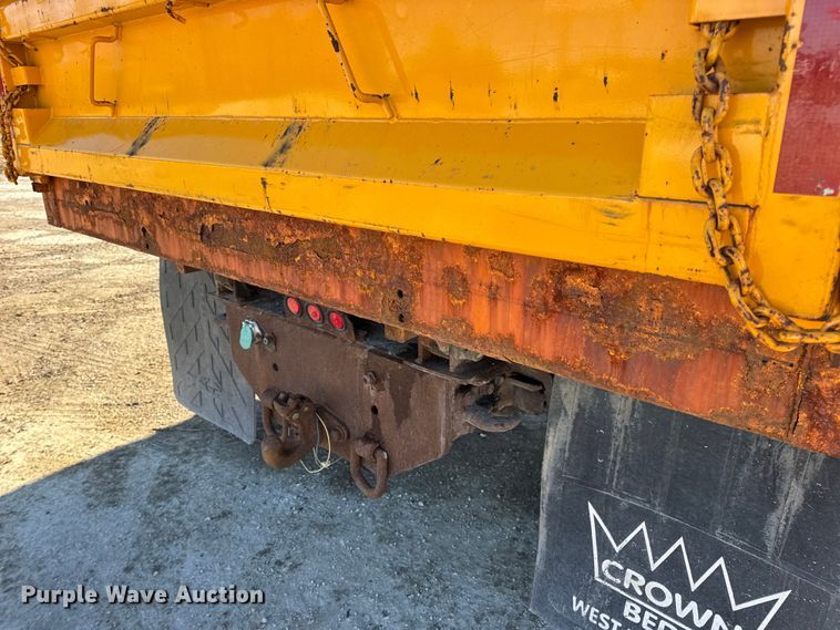 image for item DW6703 2006 International 7400 dump truck