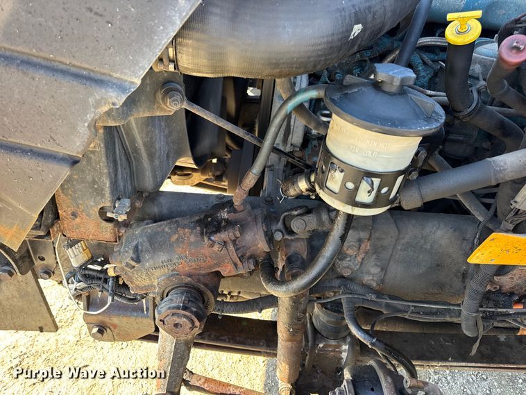 image for item DW6703 2006 International 7400 dump truck