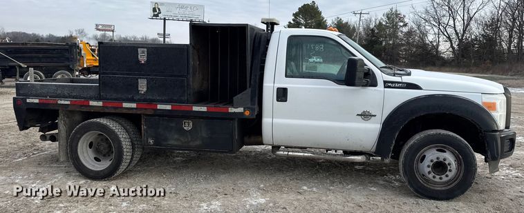 image for item DW6711 2013 Ford F450 Super Duty XL flatbed truck