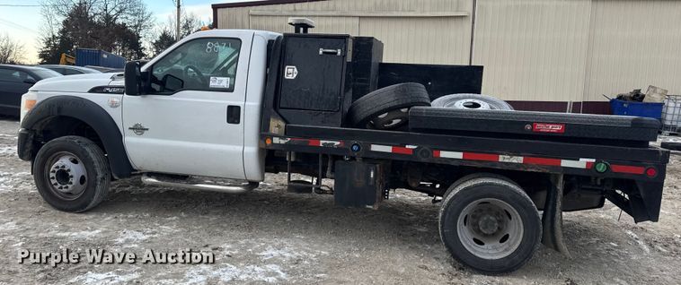 image for item DW6711 2013 Ford F450 Super Duty XL flatbed truck